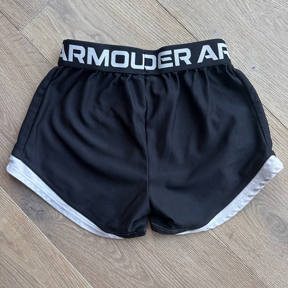 Under Armour Kids Black and White Shorts - Picture 2 of 3